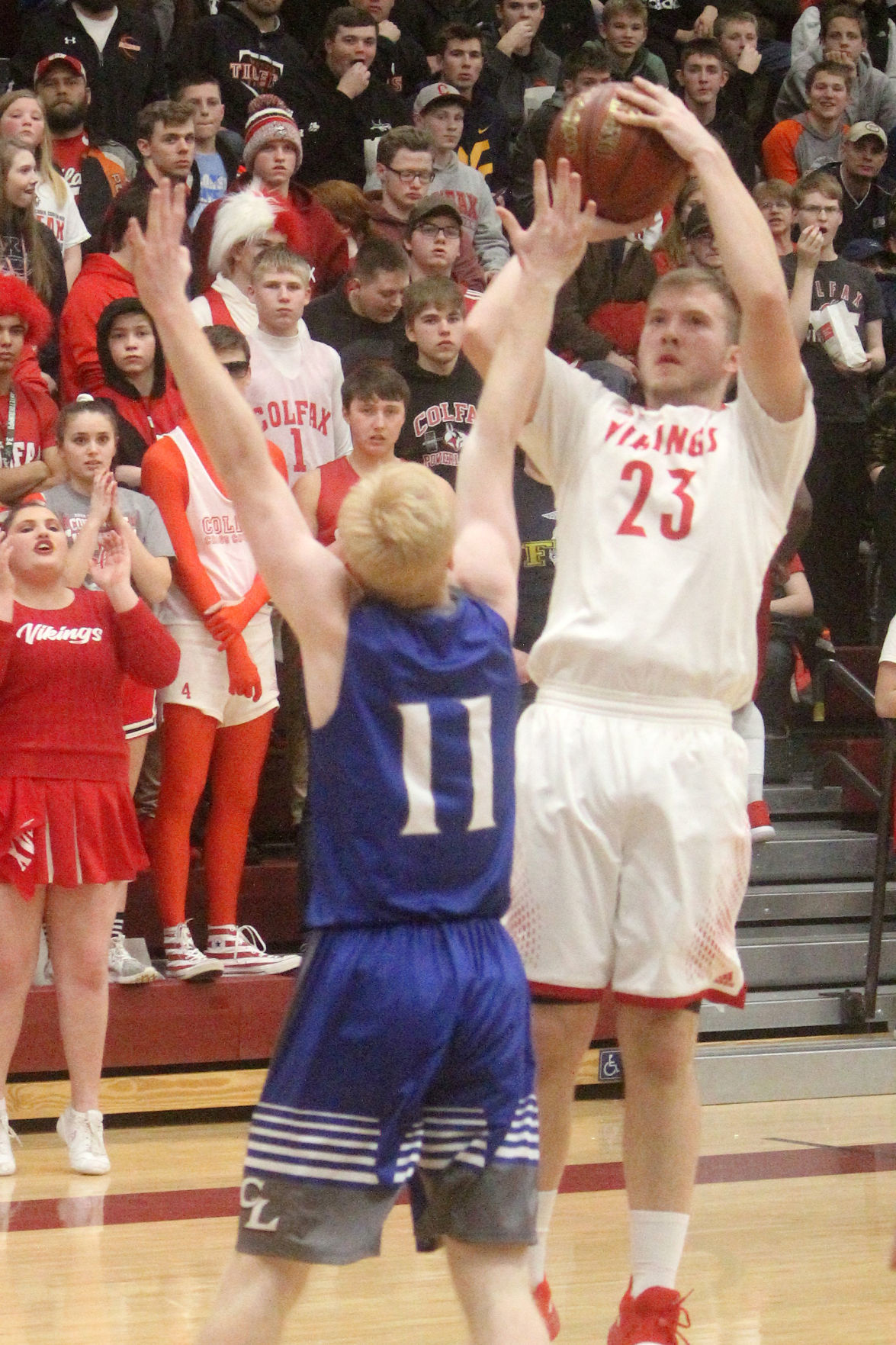 Colfax vs Clear Lake boys basketball 3-7-19